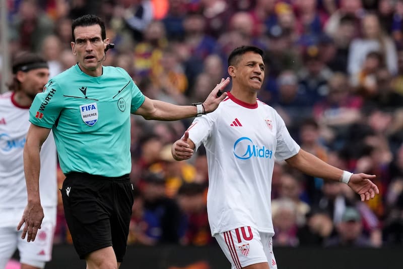 El chileno está pasando uno de los momentos más complicados de su carrera. Foto: Agencia EFE.