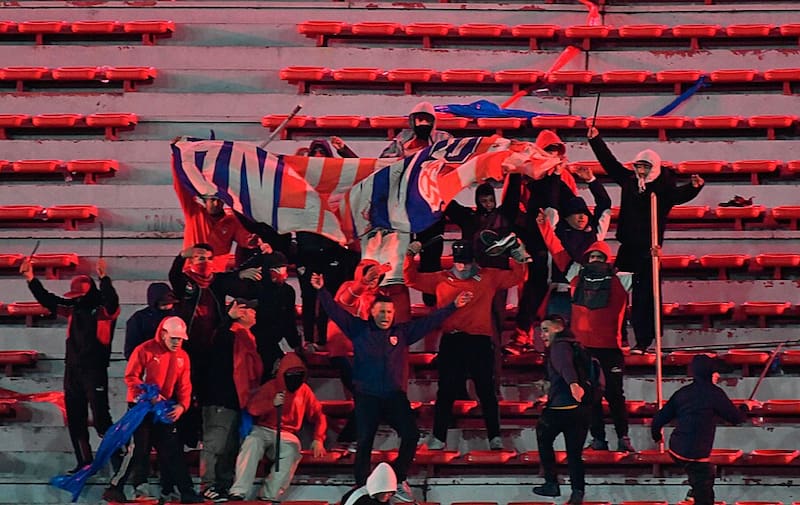 Organizados para delinquir, coludidos con el poder. Foto: Aton.