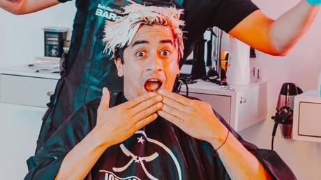 Con música en vivo y llena de famosos: Así fue el cumpleaños número 40 de Fernando Godoy