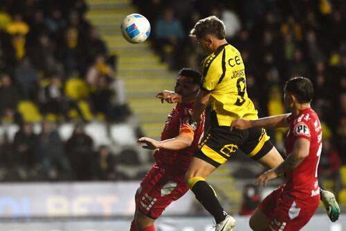 Chapa de campeón: Coquimbo Unido derrota a Ñublense y comienza a probarse la corona