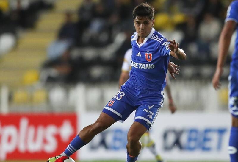 Enzo Fernández tendrá una oportunidad en la U. Foto: Nicolás Maldonado, Prensa U. de Chile.