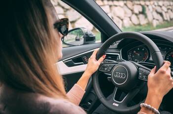 Trabajadores de Audi robaron las llaves de 200 autos: “No podemos garantizar la seguridad”