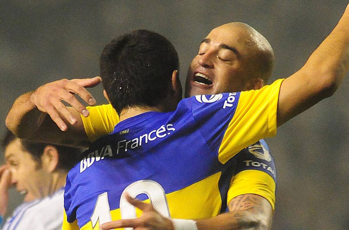 El "Tanque" Silva no se funde: "No me va a retirar el coronavirus"