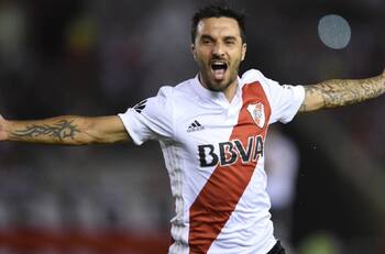 En pedir no hay engaño: Colo-Colo preguntó por Ignacio Scocco