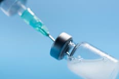 ISP dispone retiro inmediato de medicamento usado en el tratamiento de enfemedades mentales en Chile