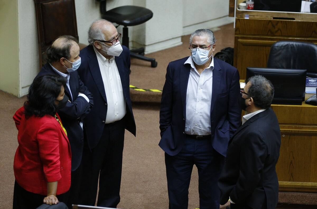 Abstenciones fueron clave: así votó el Senado el segundo retiro del 10% de las AFP