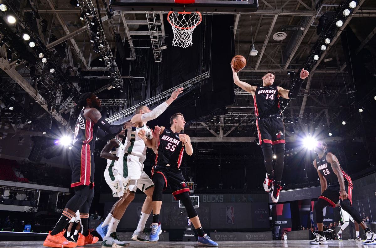 NBA en llamas: Miami Heat derrotó en la agonía a Milwaukee y lidera la serie 2-0