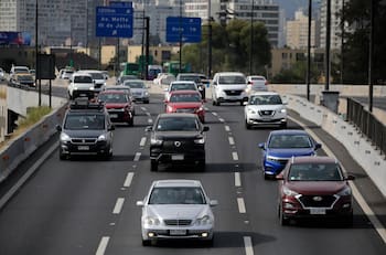 Empresa automotriz inglesa anuncia que dejará de vender vehículos de esta marca en Chile