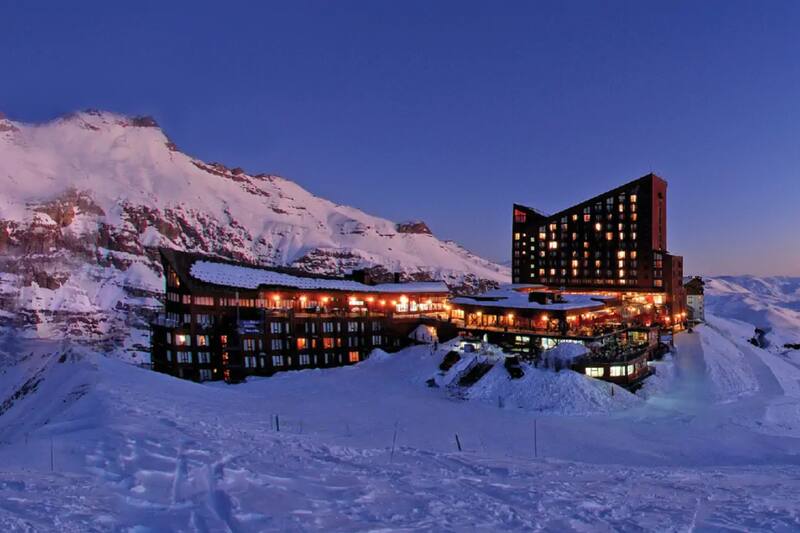 Revisa las ofertas laborales del popular centro de esquí.