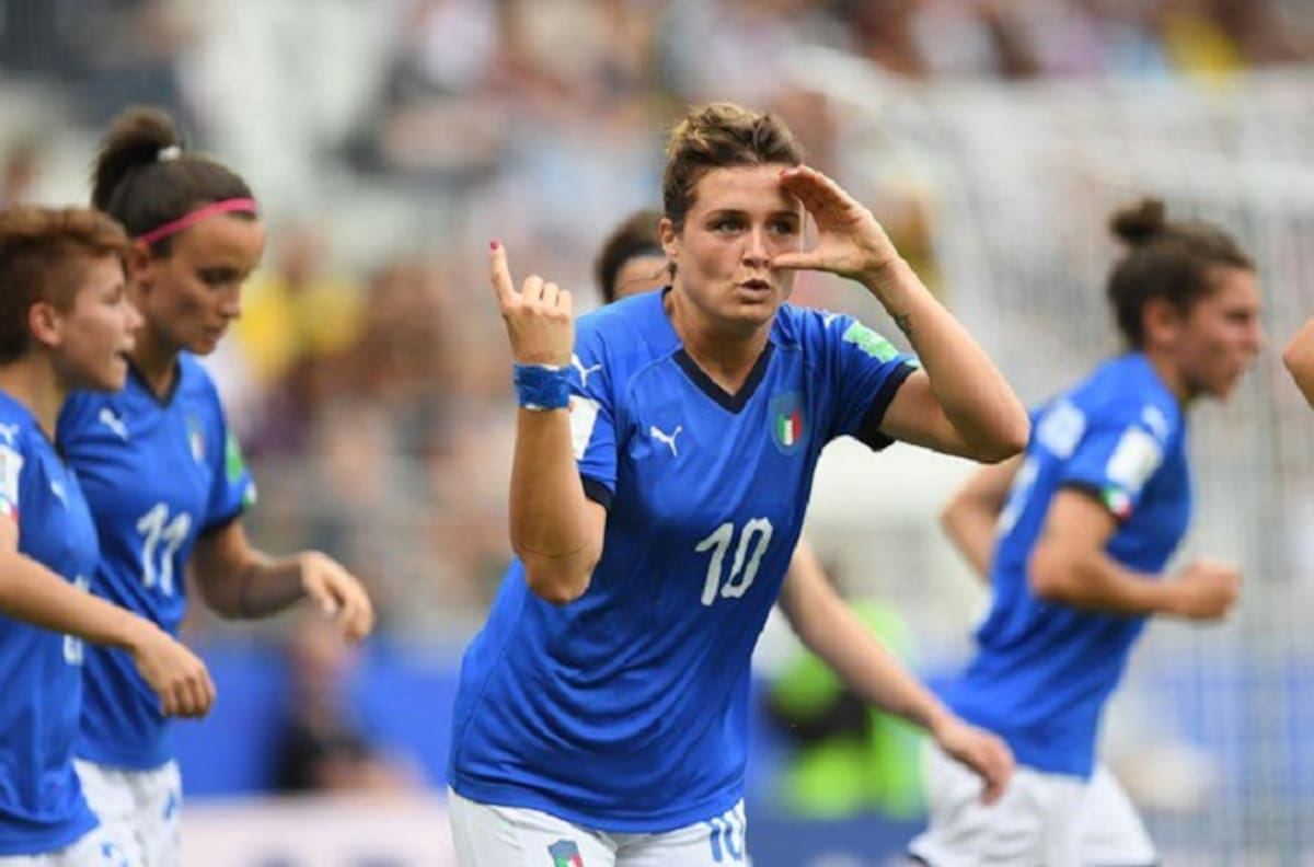 Italia avanzó a octavos de final de la Copa del Mundo Femenina tras golear a Jamaica