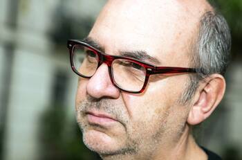 Luis Gnecco rompe el silencio tras denuncia por violencia intrafamiliar y asegura que su hija ha sido amenazada de muerte: "La destrucción de mi imagen”