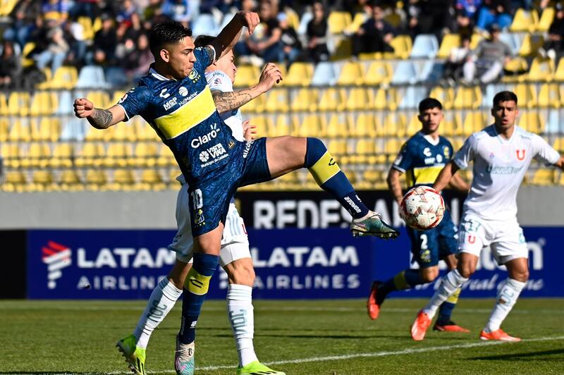 jugando para Everton en Copa Chile.