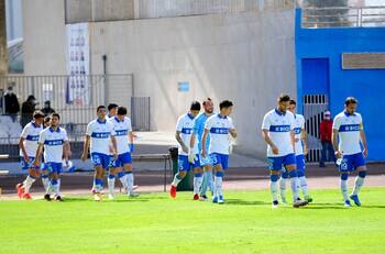 Con pocas chances: La lista de jugadores de la UC candidatos a dejar el club para la próxima temporada