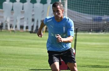 La especial visita que recibió Agustín Farías en sus primeros días en Universidad Católica