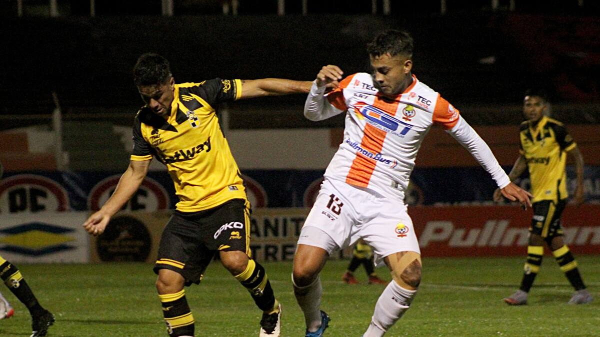 Cobresal sacó adelante la tarea ante Coquimbo Unido y es el nuevo líder del Campeonato Nacional