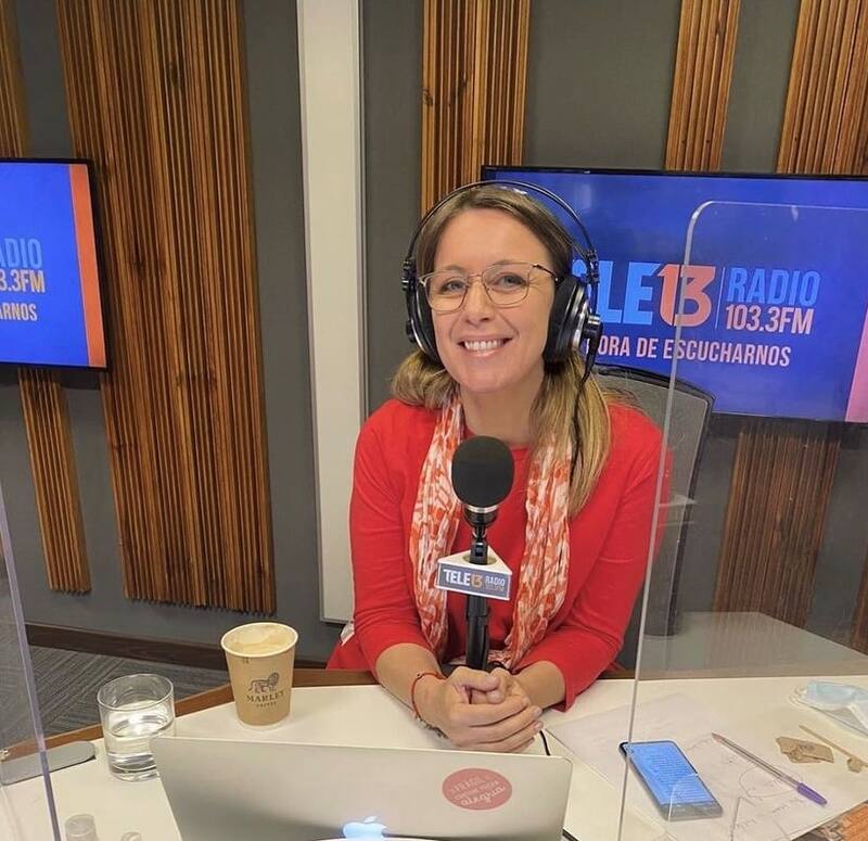 La periodista de larga trayectoria es la voz en off del Festival de Viña 2023.