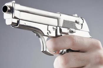 Era su sobrino: Abogado mata a su cliente en plena audiencia y luego se suicida