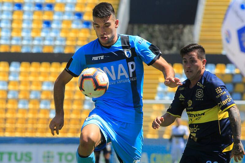 Matías Blásquez consiguió el ascenso con Deportes Iquique. Foto: Aton.