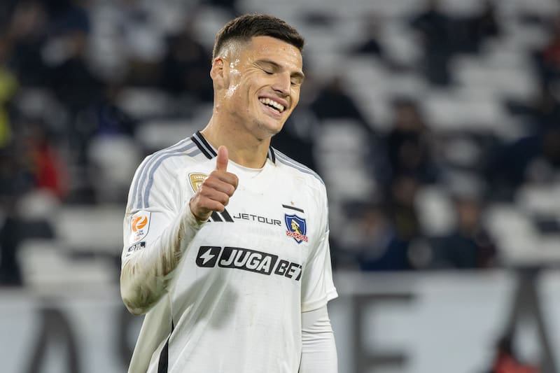 Lucas Cepeda en el duelo de Colo Colo frente a Ñublense por la Liga de Primera 2025. Foto: Felipe Escobedo