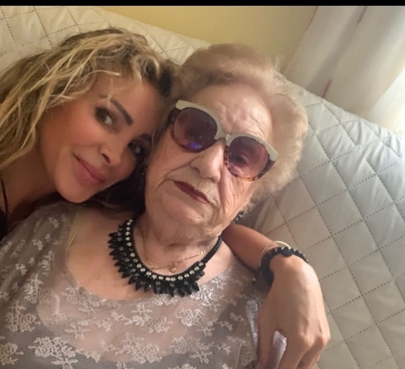 Eva Gómez y su madre