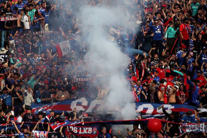 El filtro que tendrán que pasar hinchas de la U para asistir al duelo frente a la O'Higgins. Foto: Aton.