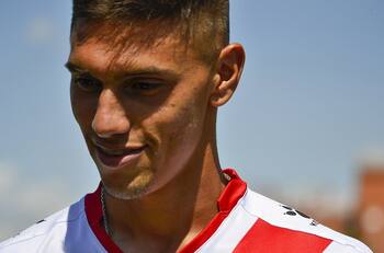 Perfil europeo: ¿Quién es Emiliano Velázquez el nuevo deseo de Colo Colo en el mercado de fichajes?