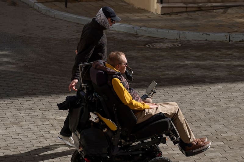 Para poder acceder a este beneficio no es necesario contar con una declaración de invalidez ante una comisión médica, a menos que el IPS lo solicite.
Créditos: Freepik