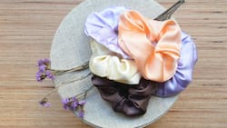 ¿Tus scrunchies perdieron su forma? Así puedes hacer que se vean como nuevos en menos de 5 minutos