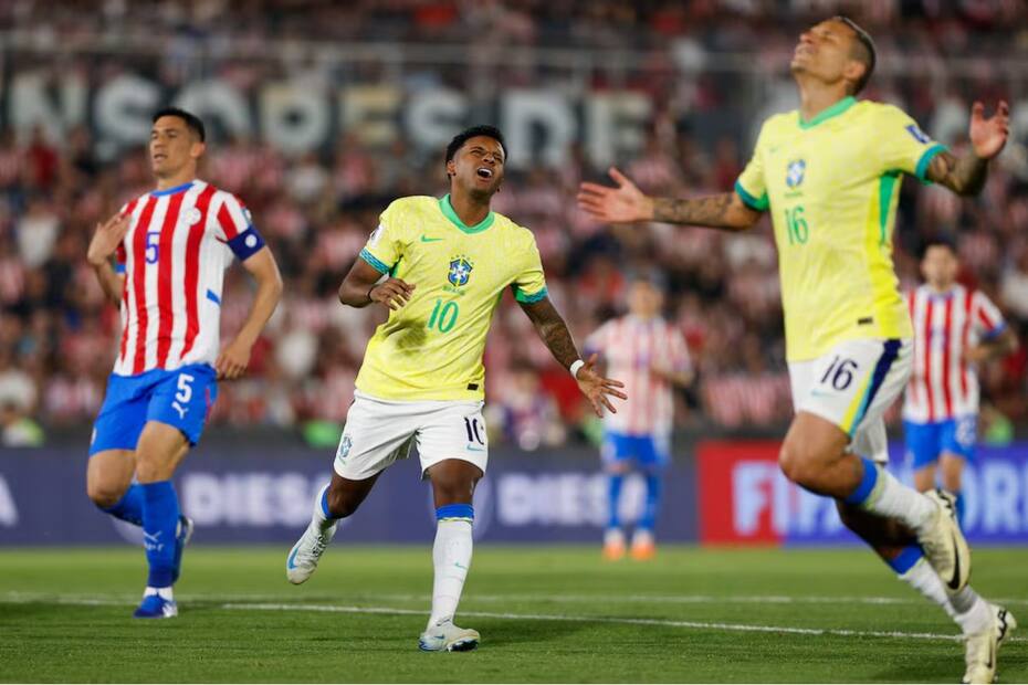 En la primera rueda, Paraguay venció a Brasil en Asunción. Foto: EFE.