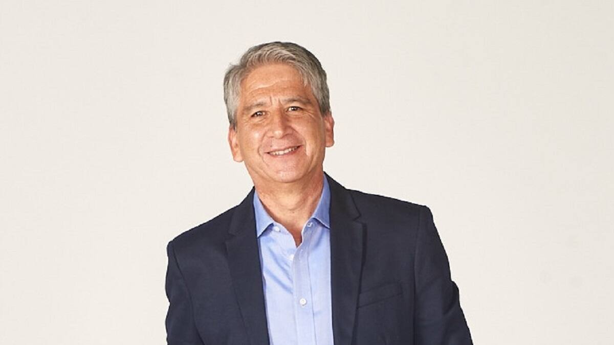 "El desafío que tengo es no ser tan formal": Emilio Sutherland y su participación en "Tu Día"