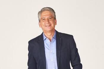 "El desafío que tengo es no ser tan formal": Emilio Sutherland y su participación en "Tu Día"