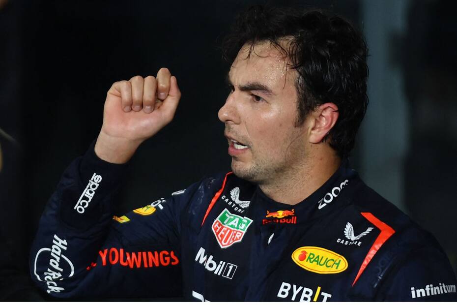 Checo Pérez podría salir perjudicado si le retiran la sanción a Carlos Sainz.