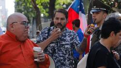 VIDEO | "Pancho Malo" y el Team Patriota protestan en consejo general de la UDI