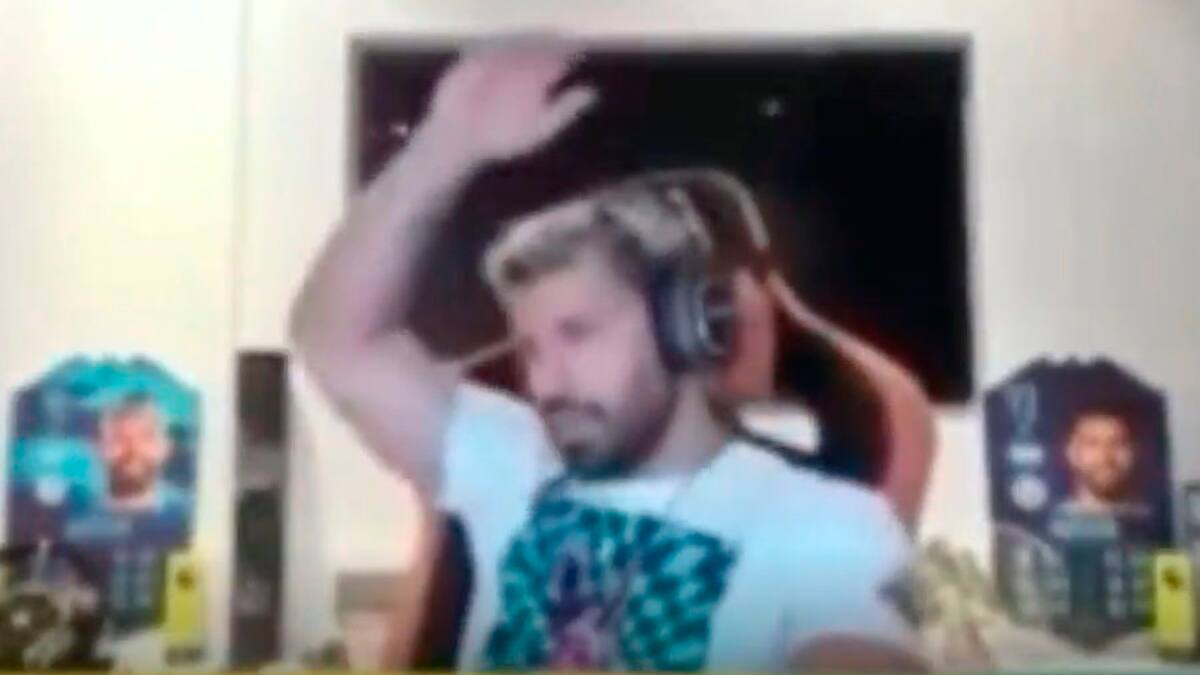 Lo pasa mal: La frustración del Kun Agüero jugando Fall Guys