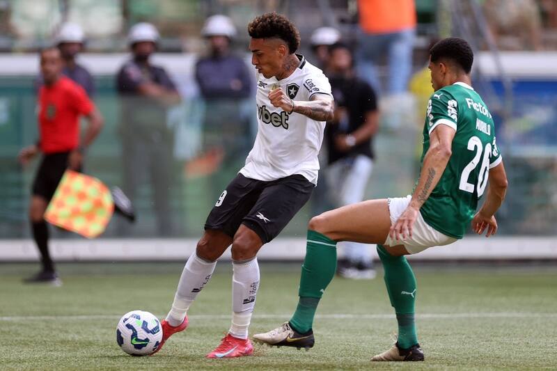 El delantero es la principal figura de Botafogo, rival de la U en Libertadores. Foto: @botafogo.