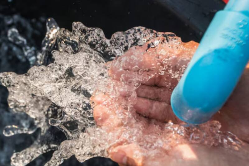 Esta información fue dada a conocer a través de los canales oficiales de Aguas Andinas.
Créditos: Freepik.