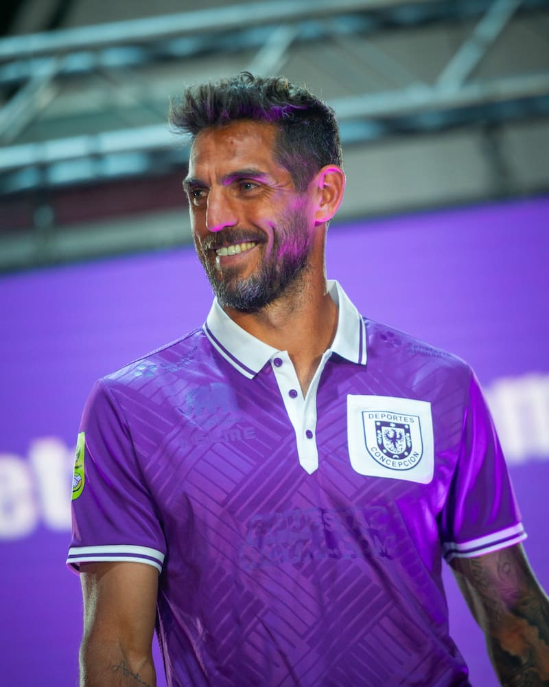 El lila estrenará nueva indumentaria.