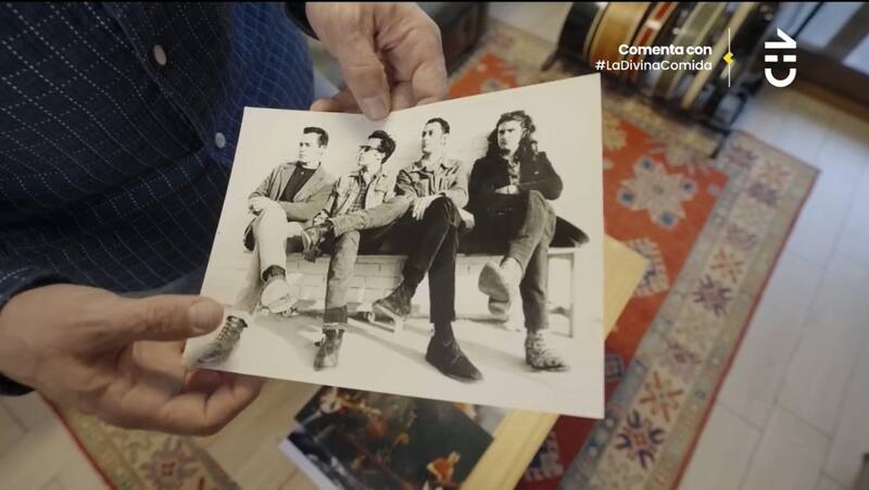 La fotografía de Sergi Arola de su antiguo grupo junto a su hermano.