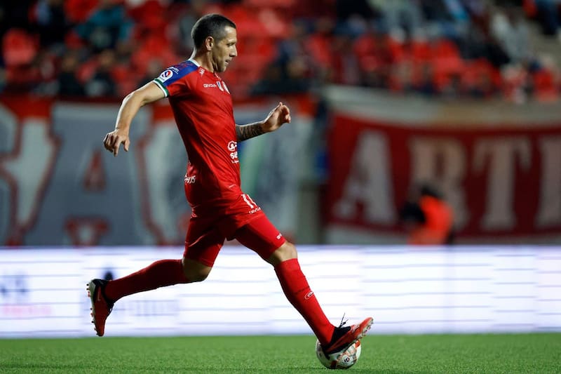 Luciano Aued jugó en total 21 partidos con Unión La Calera en 2024. Foto: Agencia Aton.