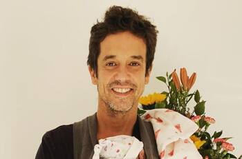 Matías Oviedo se llena de elogios al compartir tierna fotografía junto a su pequeño hijo