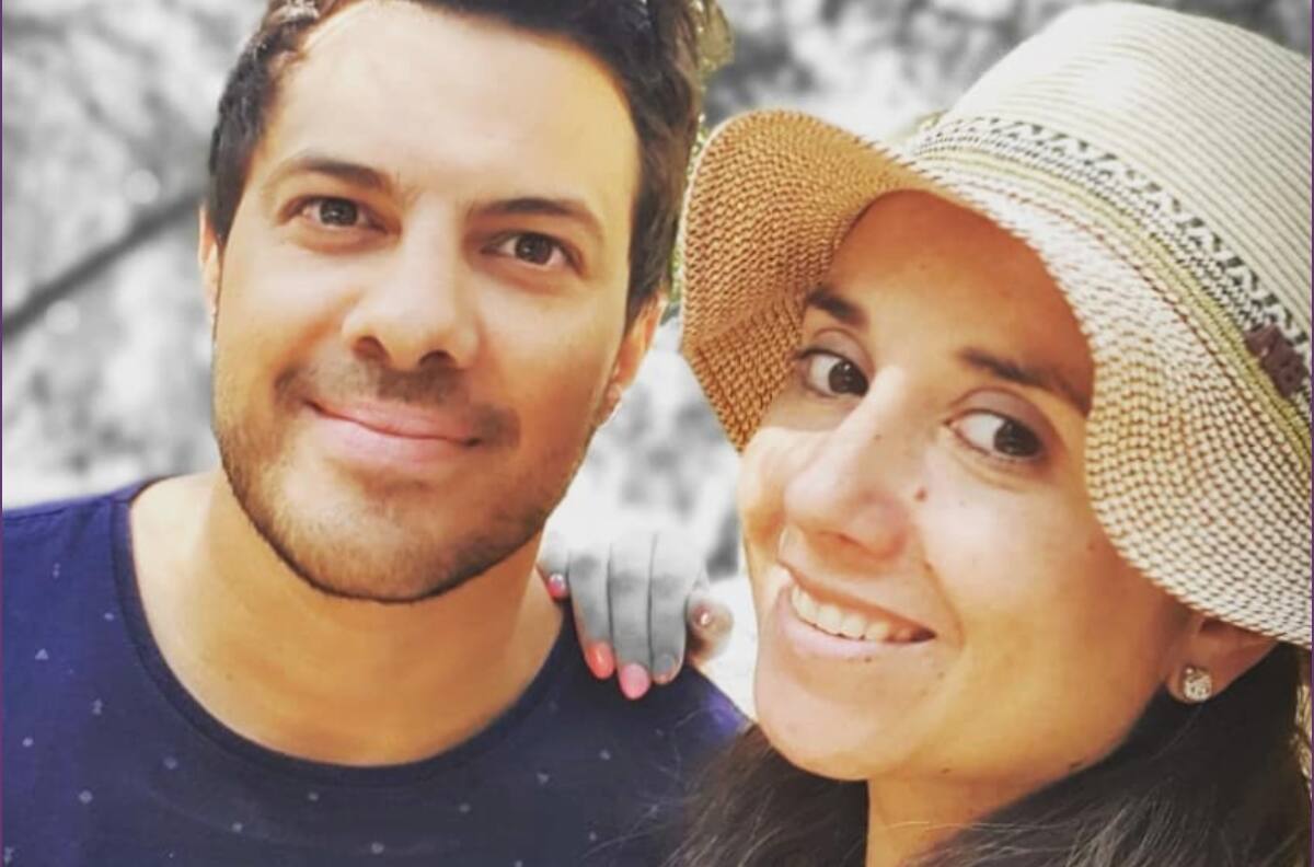 Simón Oliveros compartió tierna fotos del avanzado embarazo de su esposa, Natalia Saavedra