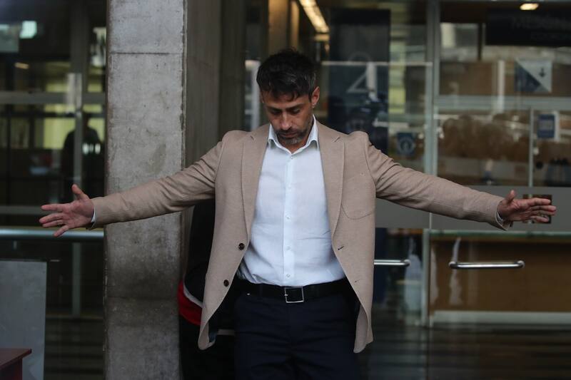 tendrá que volver a la cárcel.