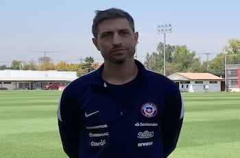 Ayudante de Martín Lasarte en La Roja tendrá su primer equipo en solitario y dirigirá a un seleccionado chileno