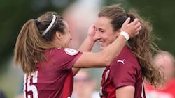 VIDEO | Sonya Keefe marca un doblete y su equipo asciende a Primera División en España