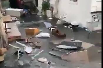 El video del fuerte tsunami azotó el puerto de Izmir en Turquía tras un terremoto