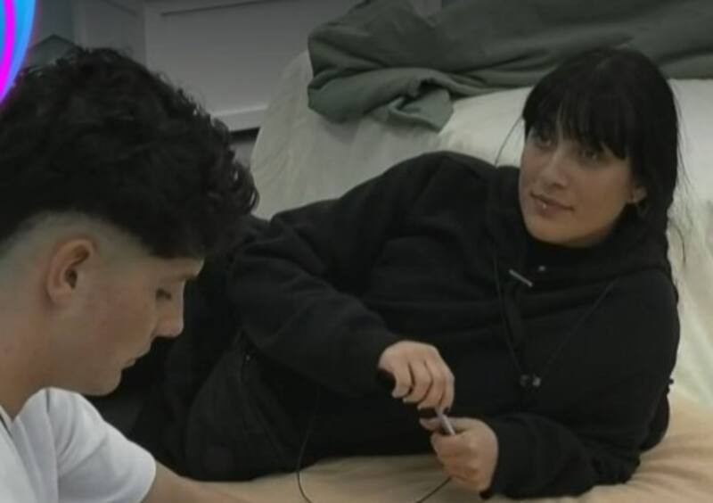 Camila e Íñigo en "Gran Hermano". Créditos: Instagram