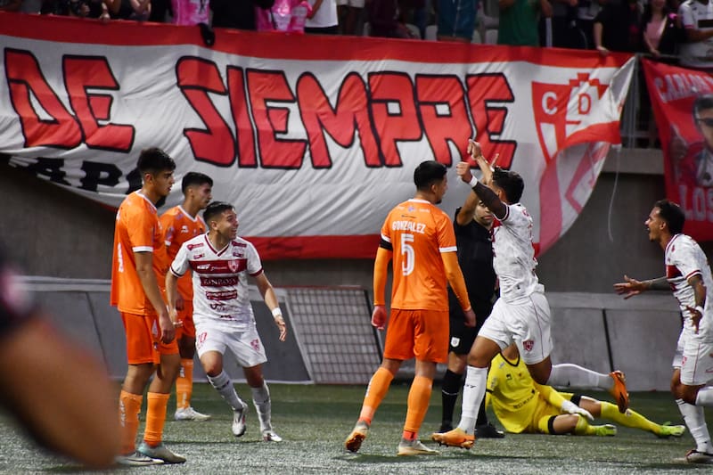 El León de Atacama ya se enfrentó a los Zorros del Desierto este año, por la primera fecha de Copa Chile, en un duelo que terminó 1-1. (Foto: Aton)
