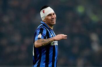 Gary Medel se queda sin técnico tras la destitución de Frank de Boer