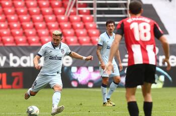 Héctor Herrera sigue sin poder debutar en 2021 por lesión