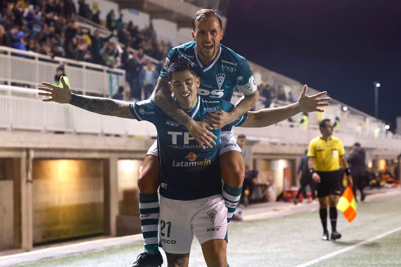 goleó a Cobreloa por Primera B. Foto: Aton.